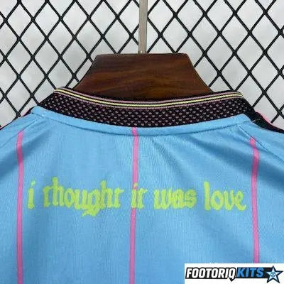 {{ product_title }} - maillot de football adulte et enfant personnalisable