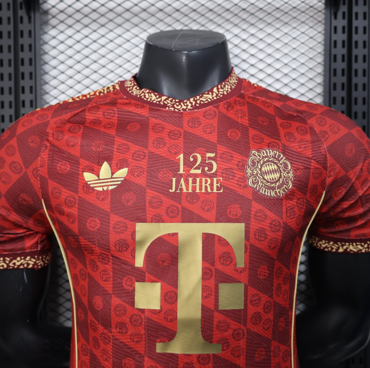 FC Bayern 125th Anniversary Jersey