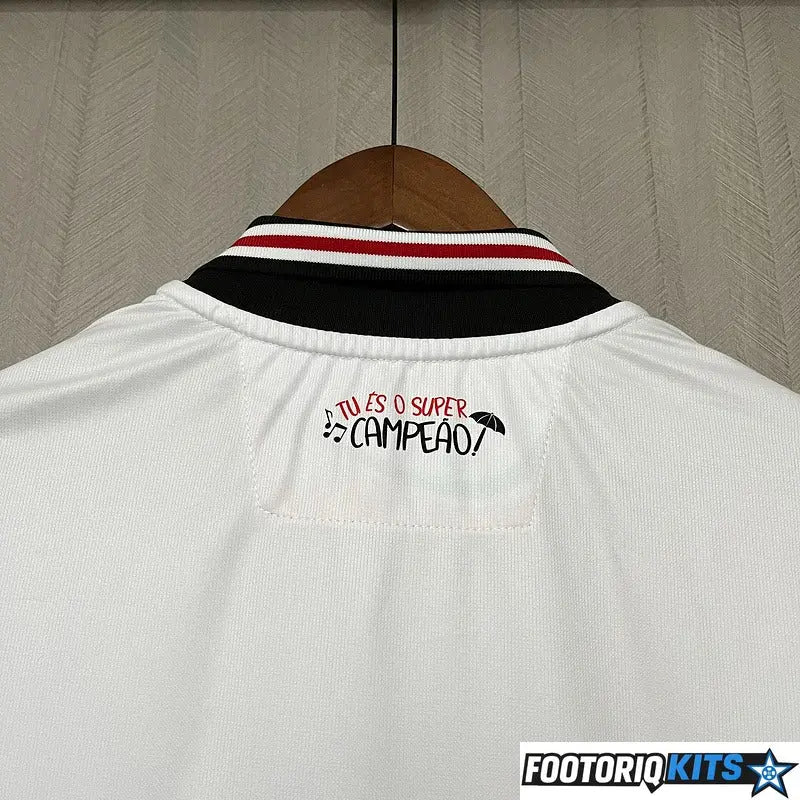 {{ product_title }} - maillot de football adulte et enfant personnalisable