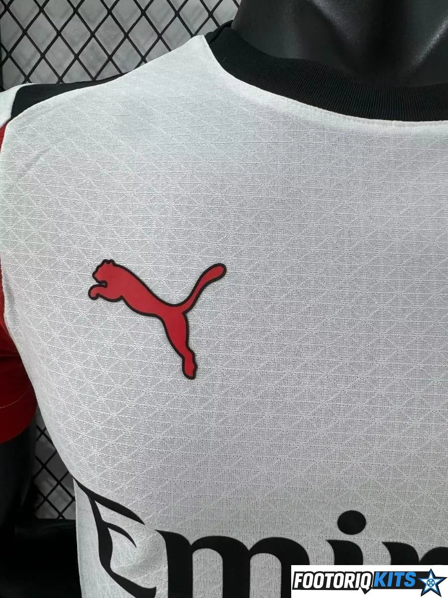 {{ product_title }} - maillot de football adulte et enfant personnalisable