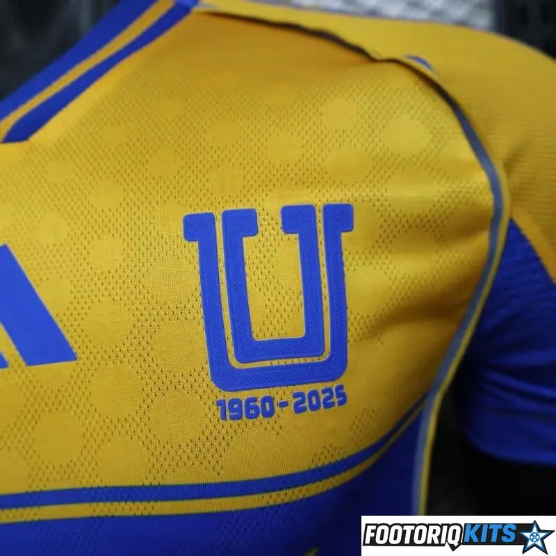 {{ product_title }} - maillot de football adulte et enfant personnalisable
