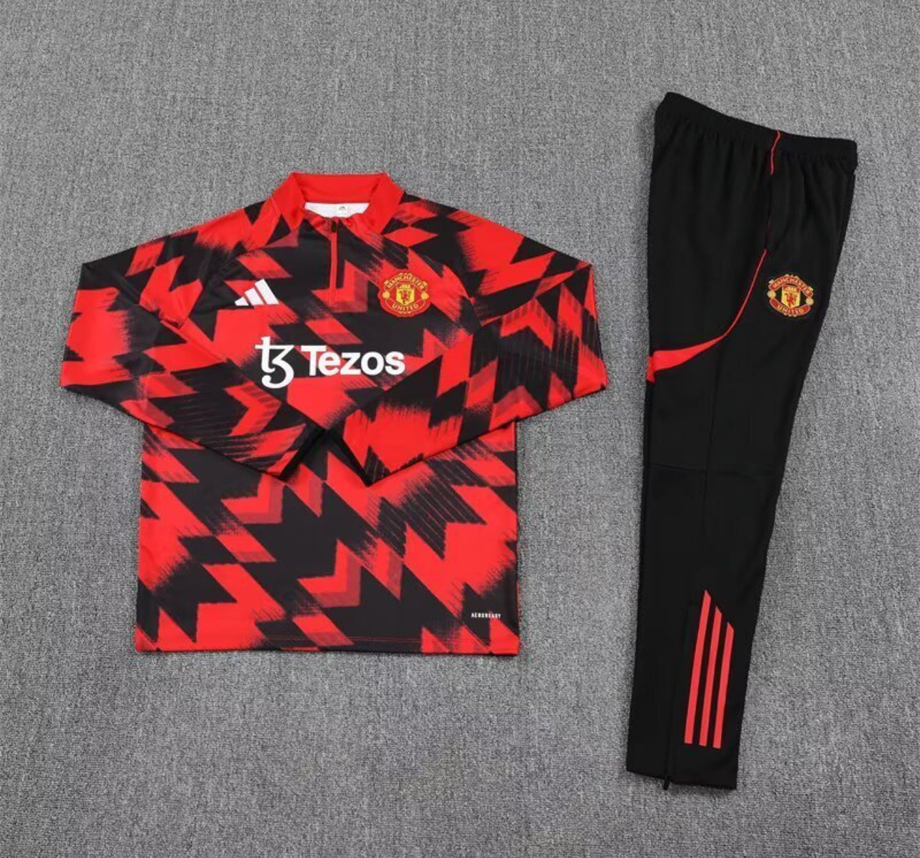 Footoriq Kits: La Zone Du Peuple