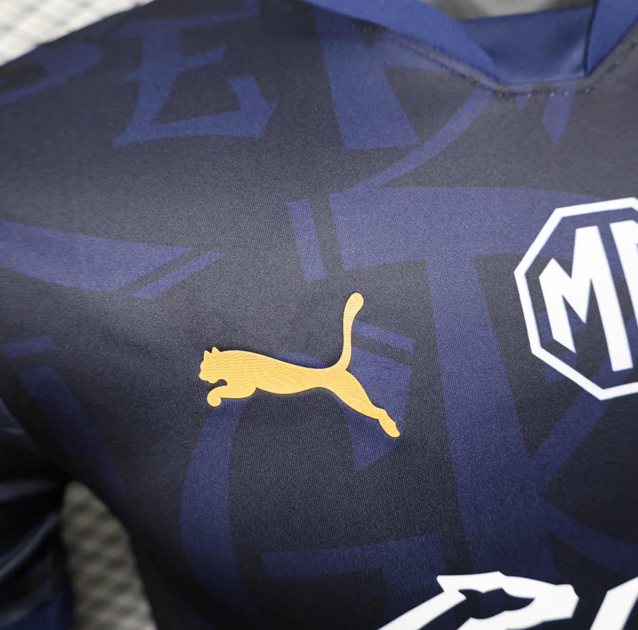 Montferrey Maillot Spécial Noir et Bleu 25/26