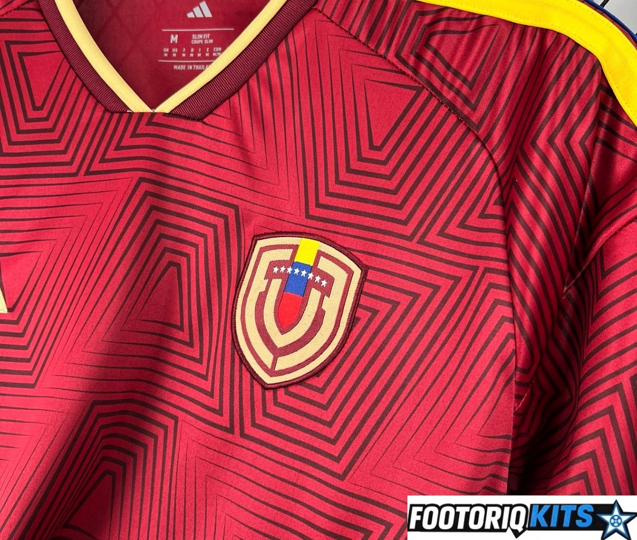 {{ product_title }} - maillot de football adulte et enfant personnalisable