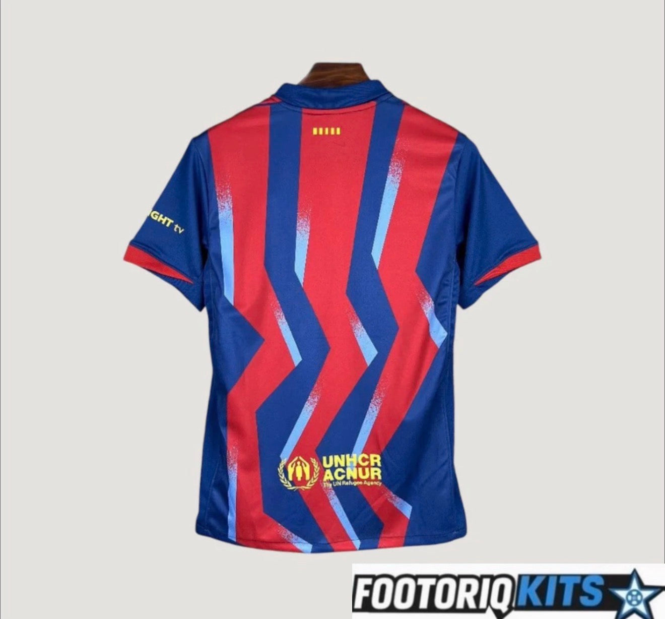 {{ product_title }} – maillot de football adulte et enfant personnalisable