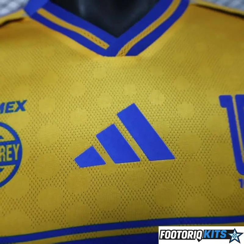 {{ product_title }} - maillot de football adulte et enfant personnalisable
