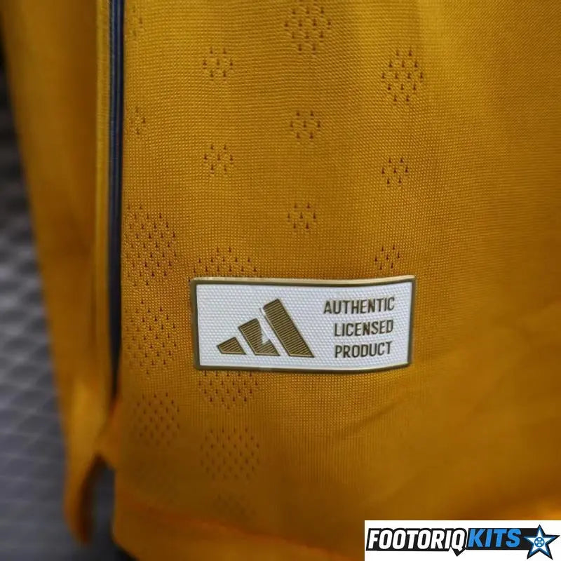 {{ product_title }} - maillot de football adulte et enfant personnalisable