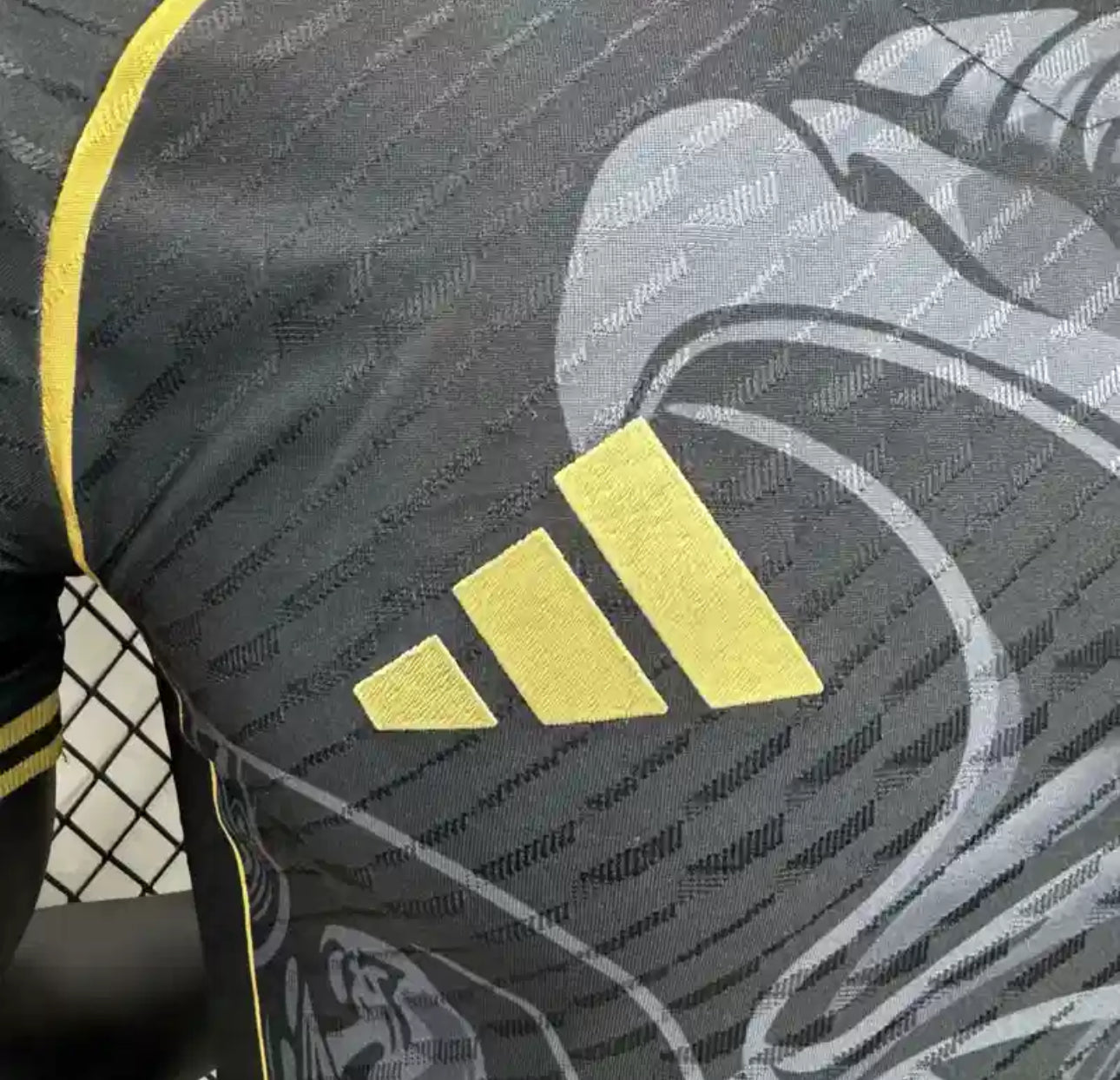 Mexique Maillot Concept Faucon Noir 2025