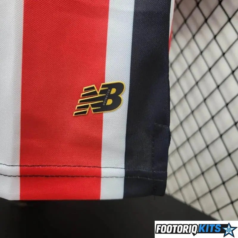 {{ product_title }} - maillot de football adulte et enfant personnalisable