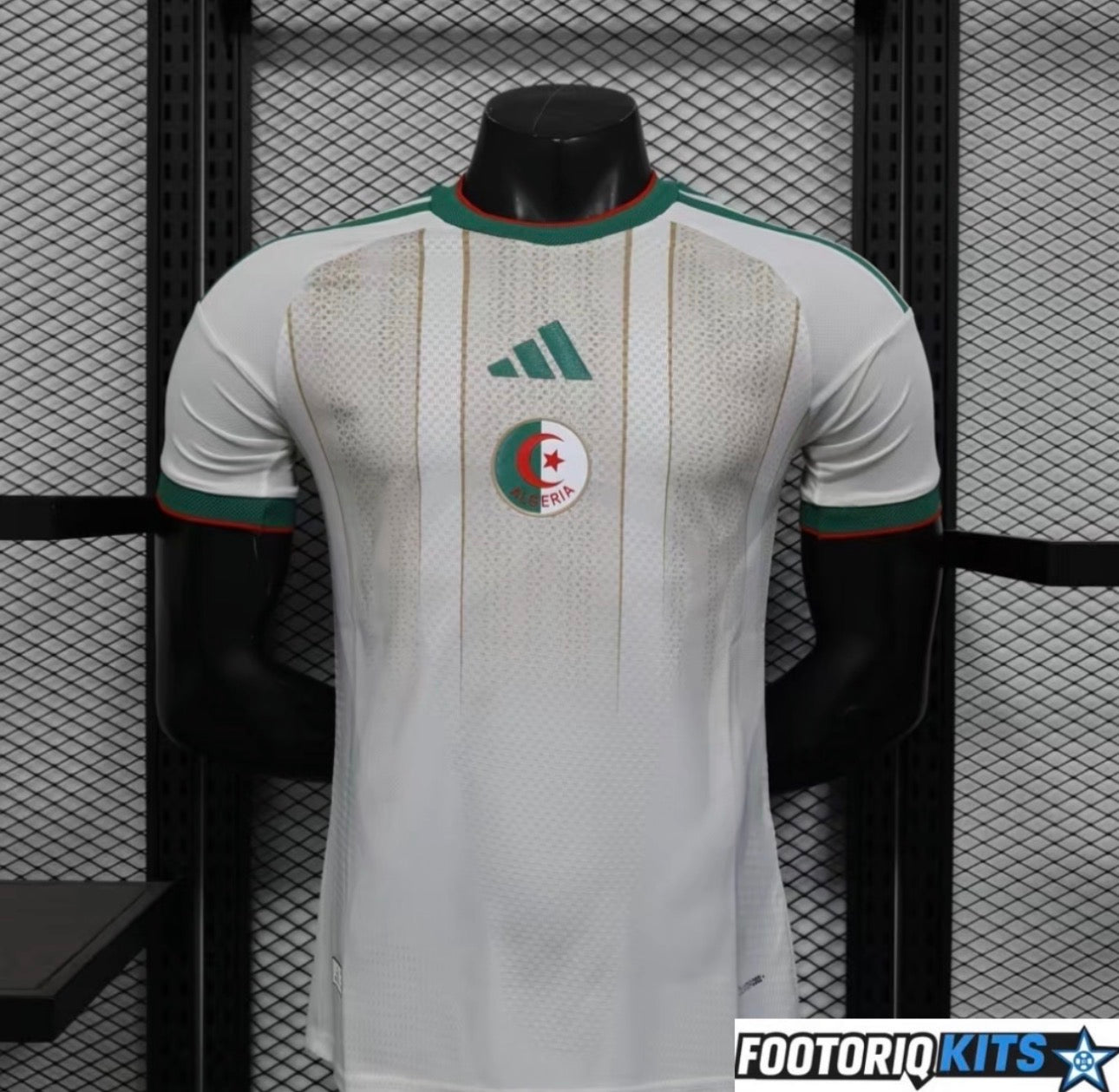 Footoriq Kits: La Zone Du Peuple