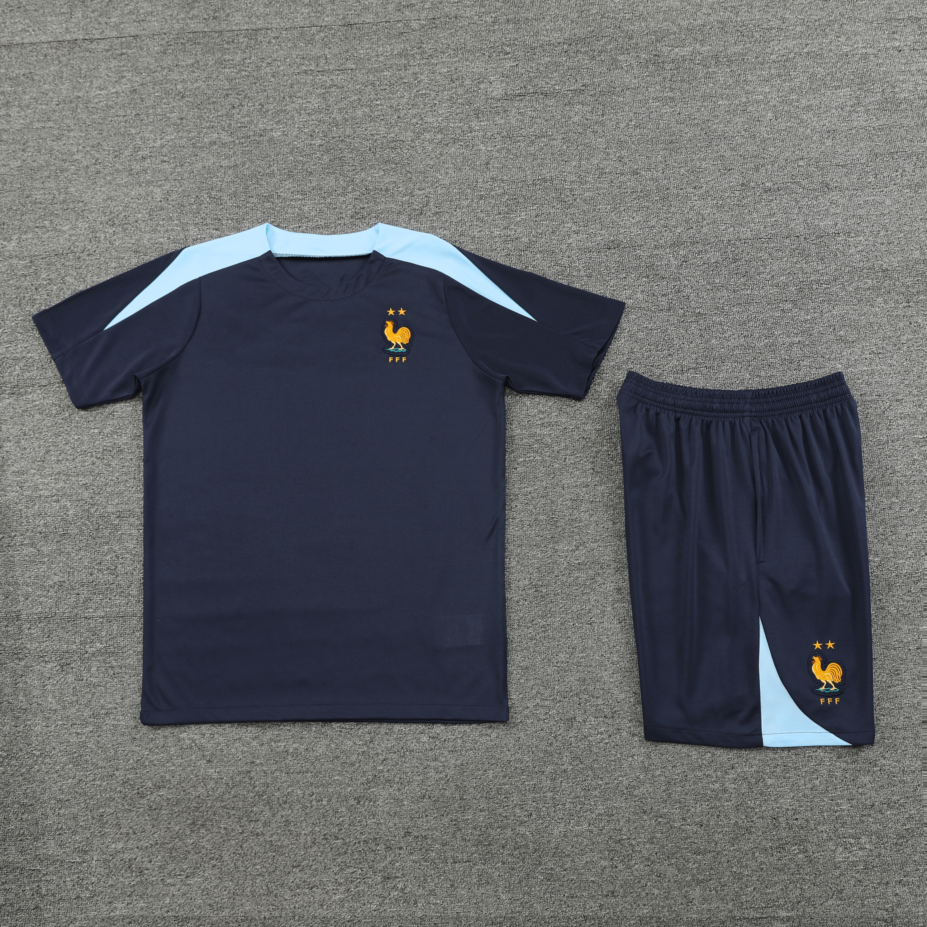 Adult Training Kit France 24/25