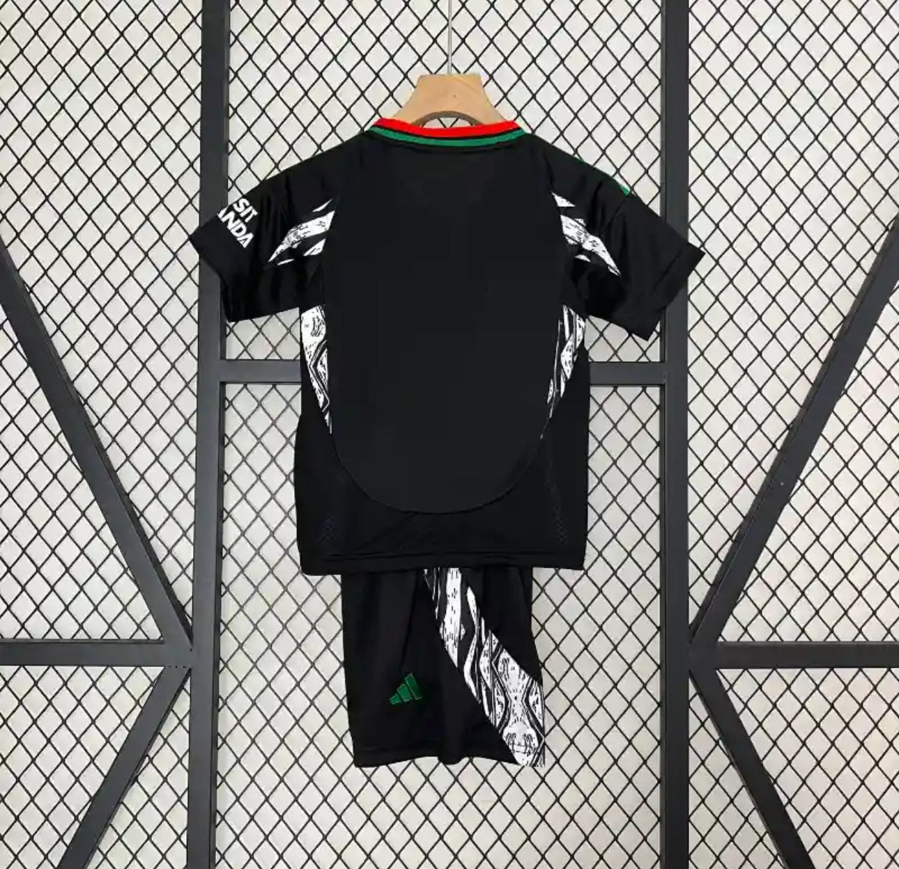 Arsenal Away 24/25 Kids Kit