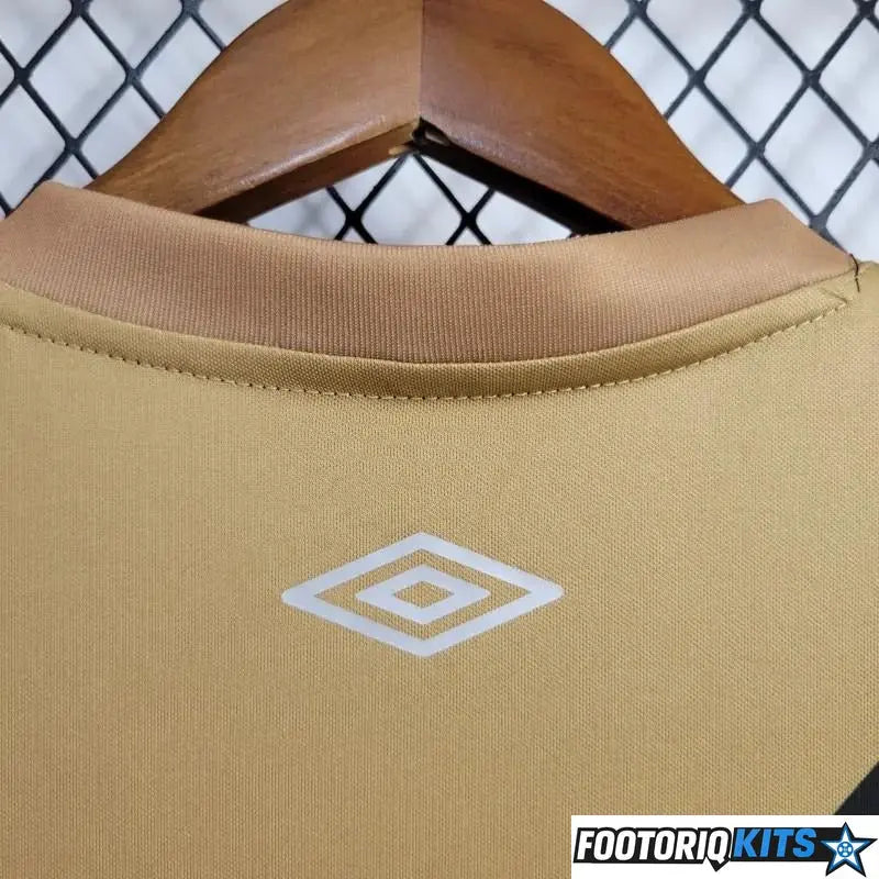 {{ product_title }} - maillot de football adulte et enfant personnalisable