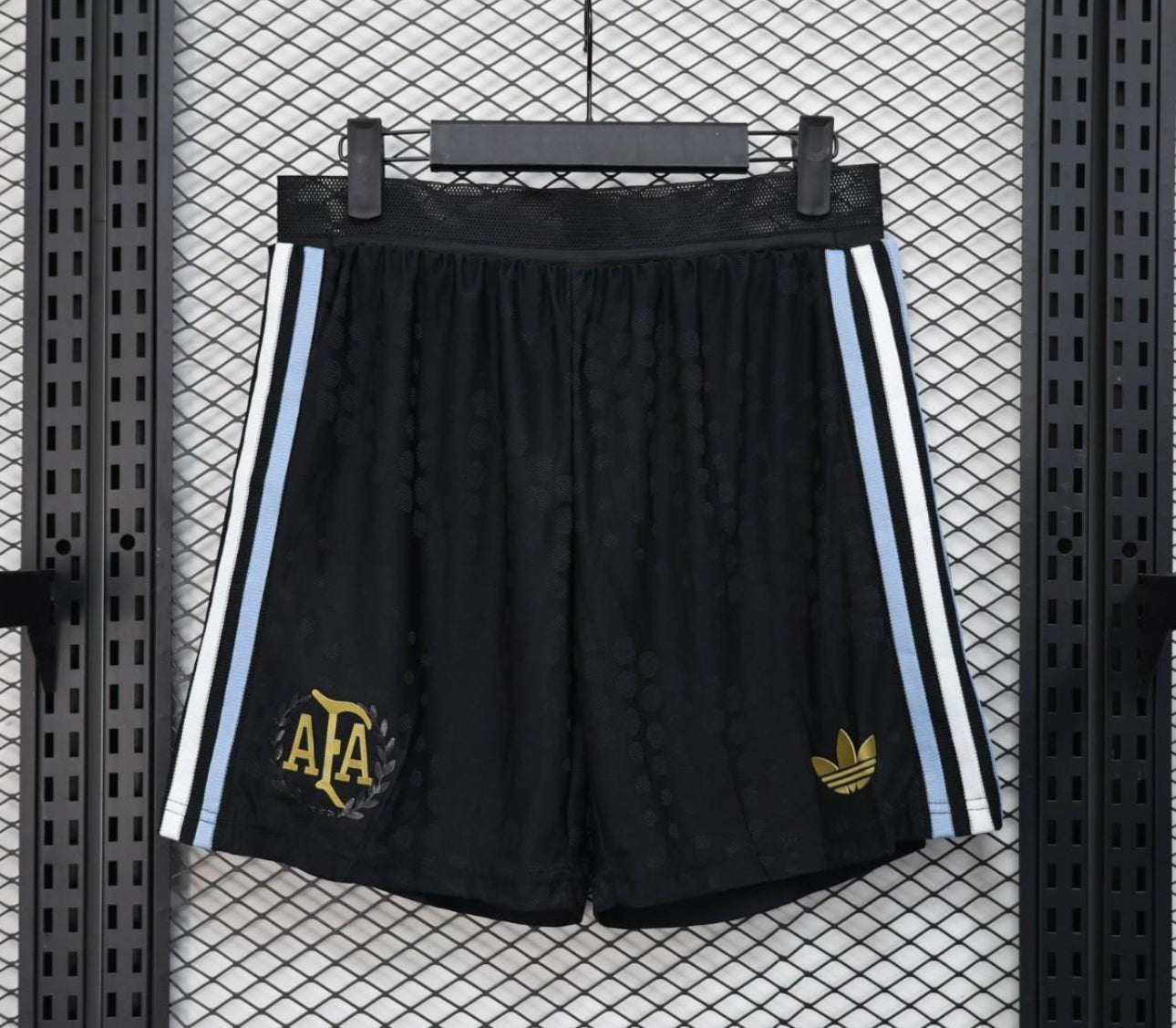 Footoriq Kits: La Zone Du Peuple