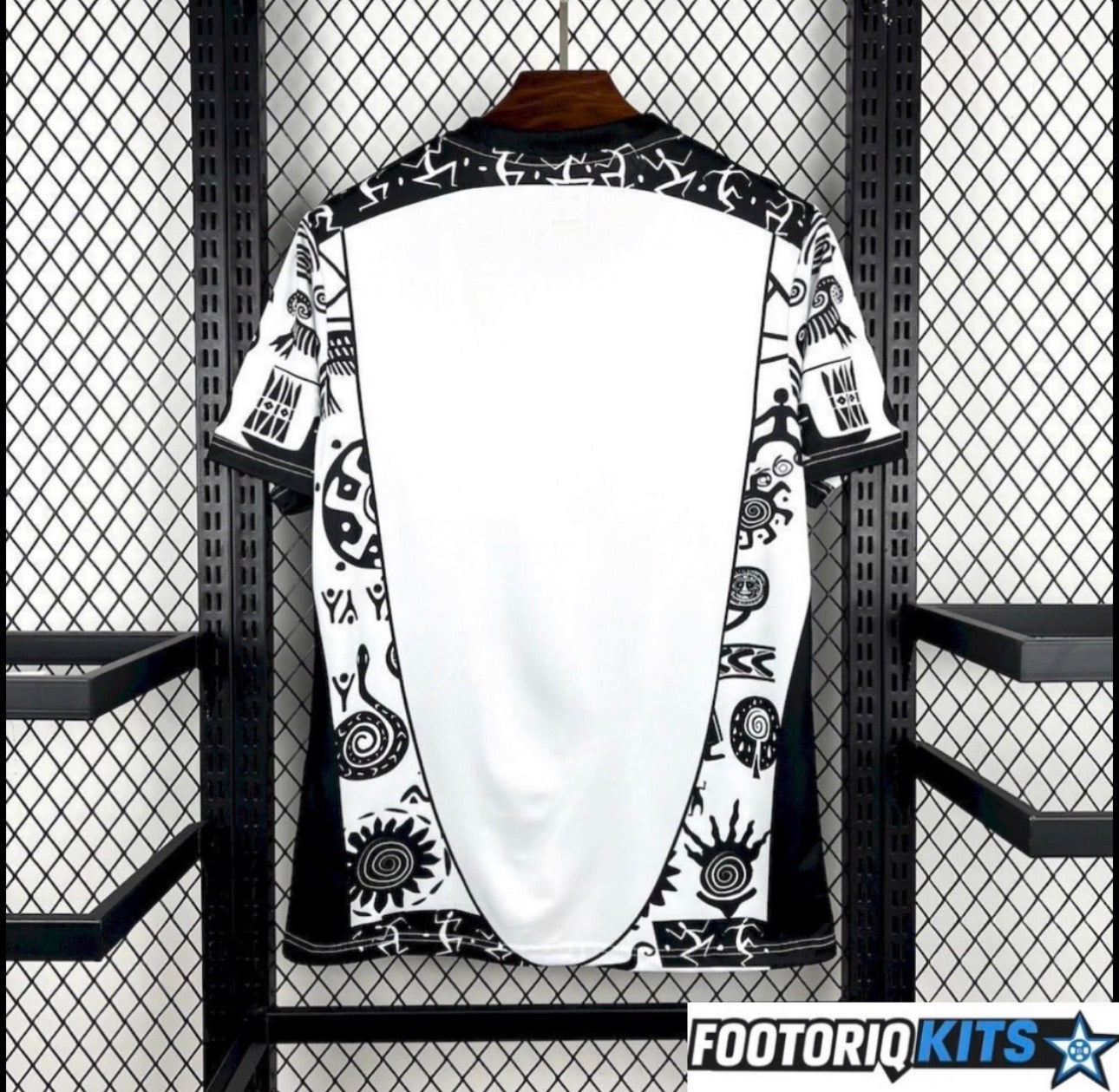 Footoriq Kits: La Zone Du Peuple