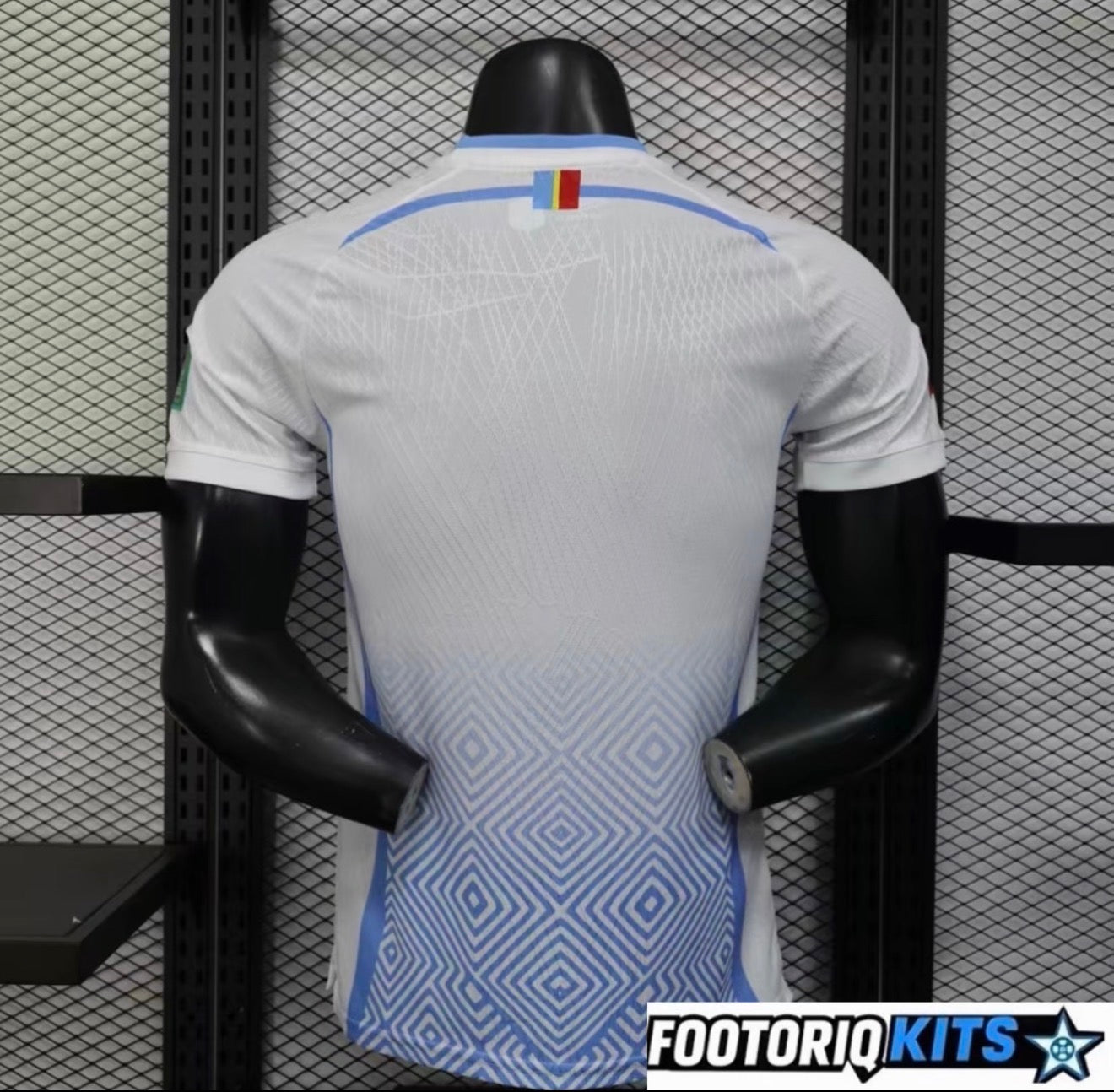 {{ product_title }} - maillot de football adulte et enfant personnalisable
