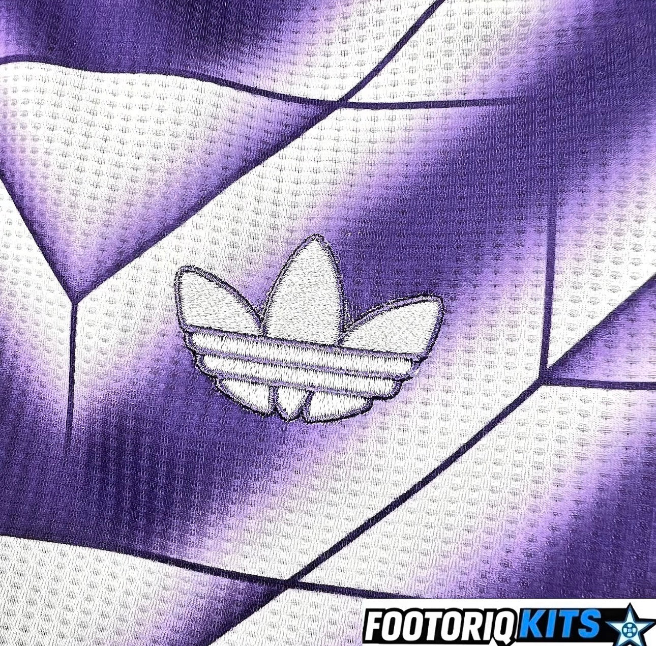 Maillot Real Madrid Blanc et Violet Spécial 25/26