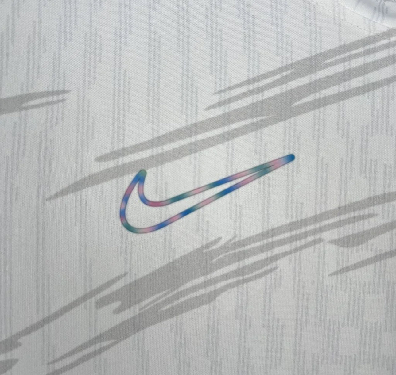 Weißes Konzepttrikot des FC Barcelona 25/26