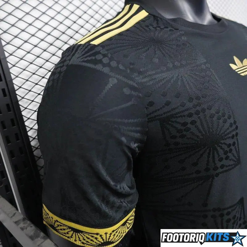 {{ product_title }} - maillot de football adulte et enfant personnalisable
