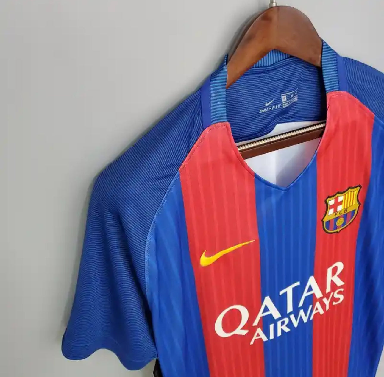 FC Barcelona Retro Home Jersey 16/17