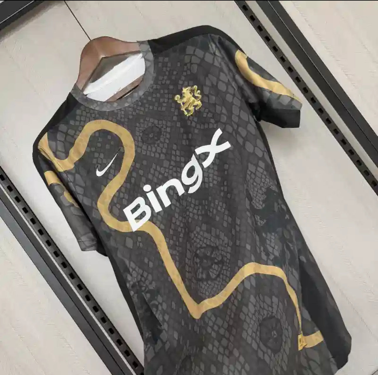 Chelsea Schwarz-Gelbes Trikot 25/26