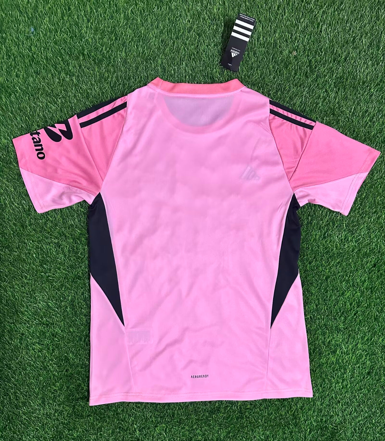 Footoriq Kits: La Zone Du Peuple