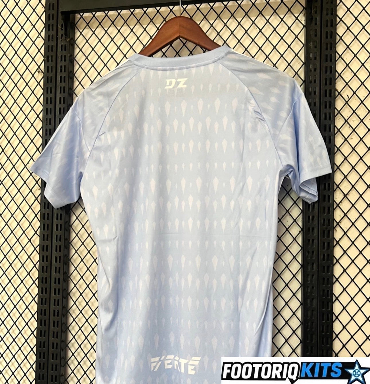 {{ product_title }} - maillot de football adulte et enfant personnalisable