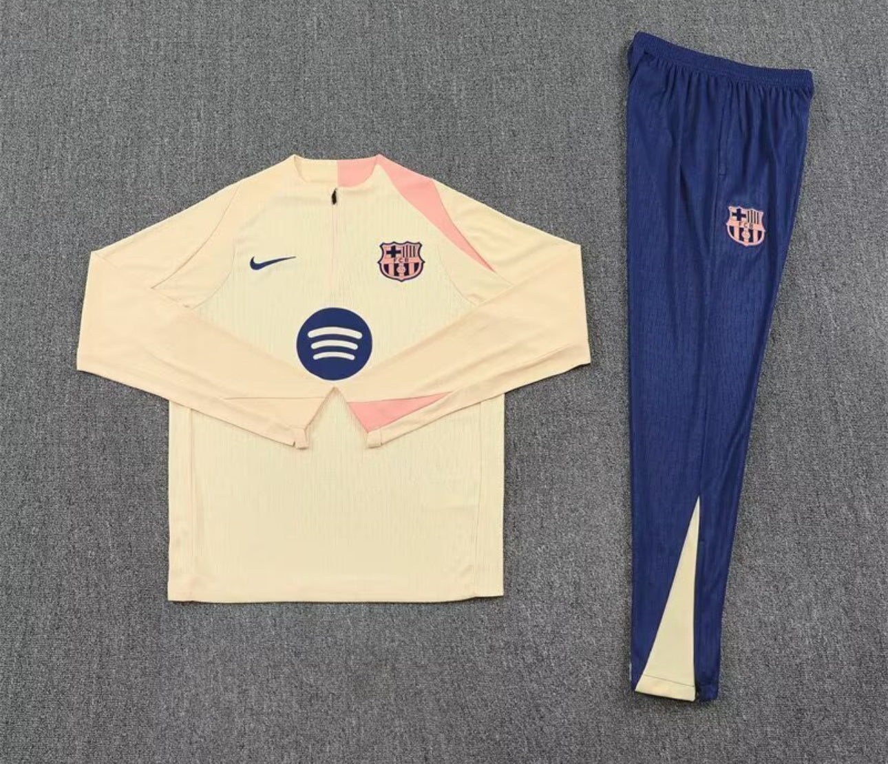 Footoriq Kits: La Zone Du Peuple