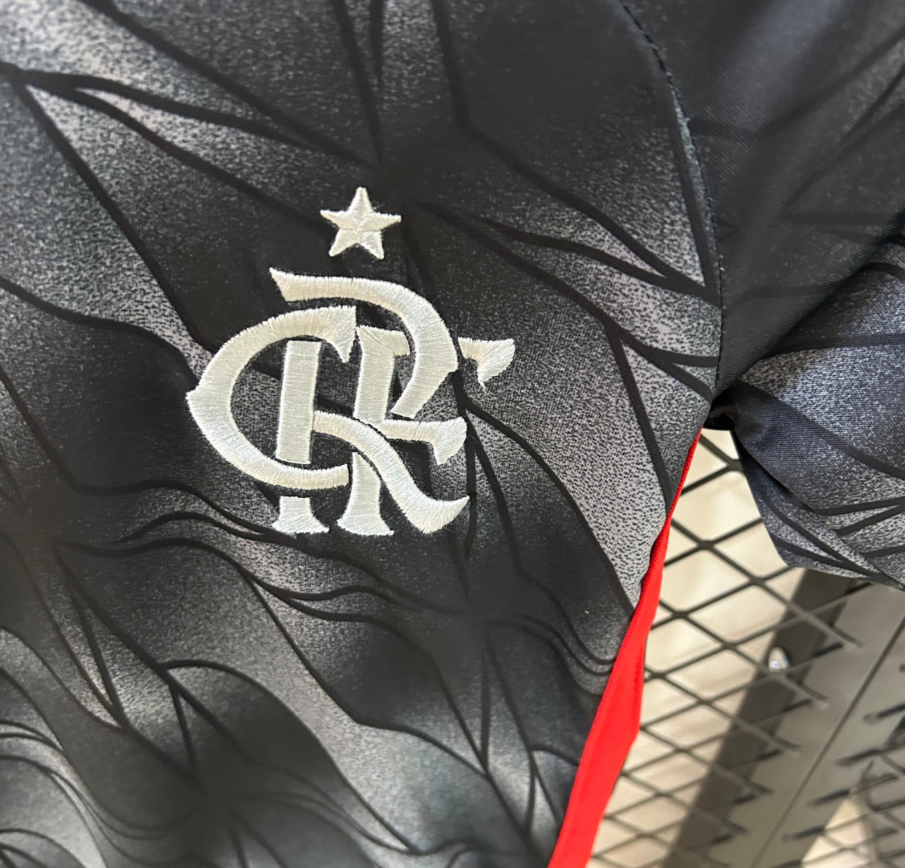 Kit Enfant Flamengo Extérieur 24/25