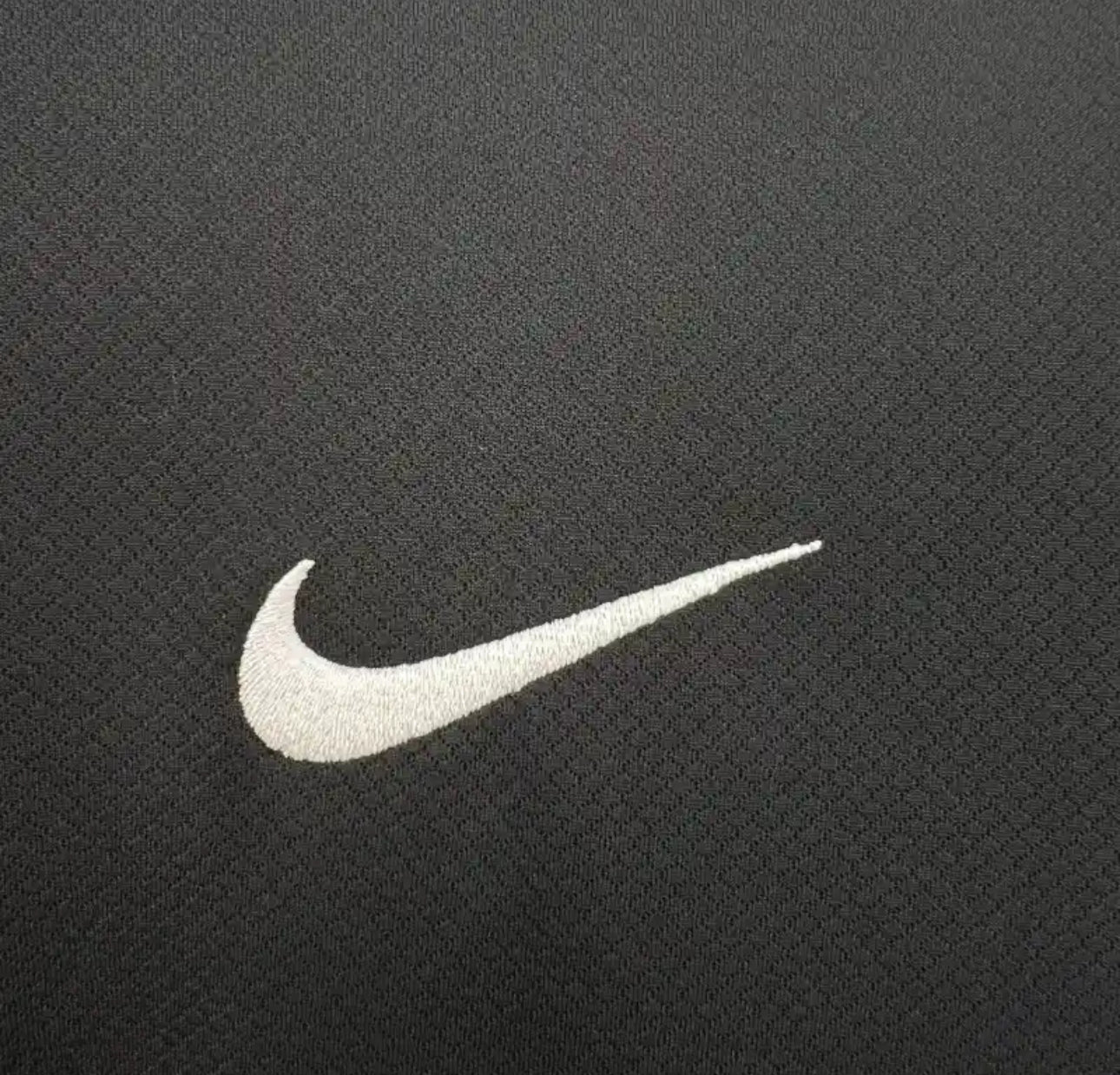 Maillot Francfort Extérieur 25/26