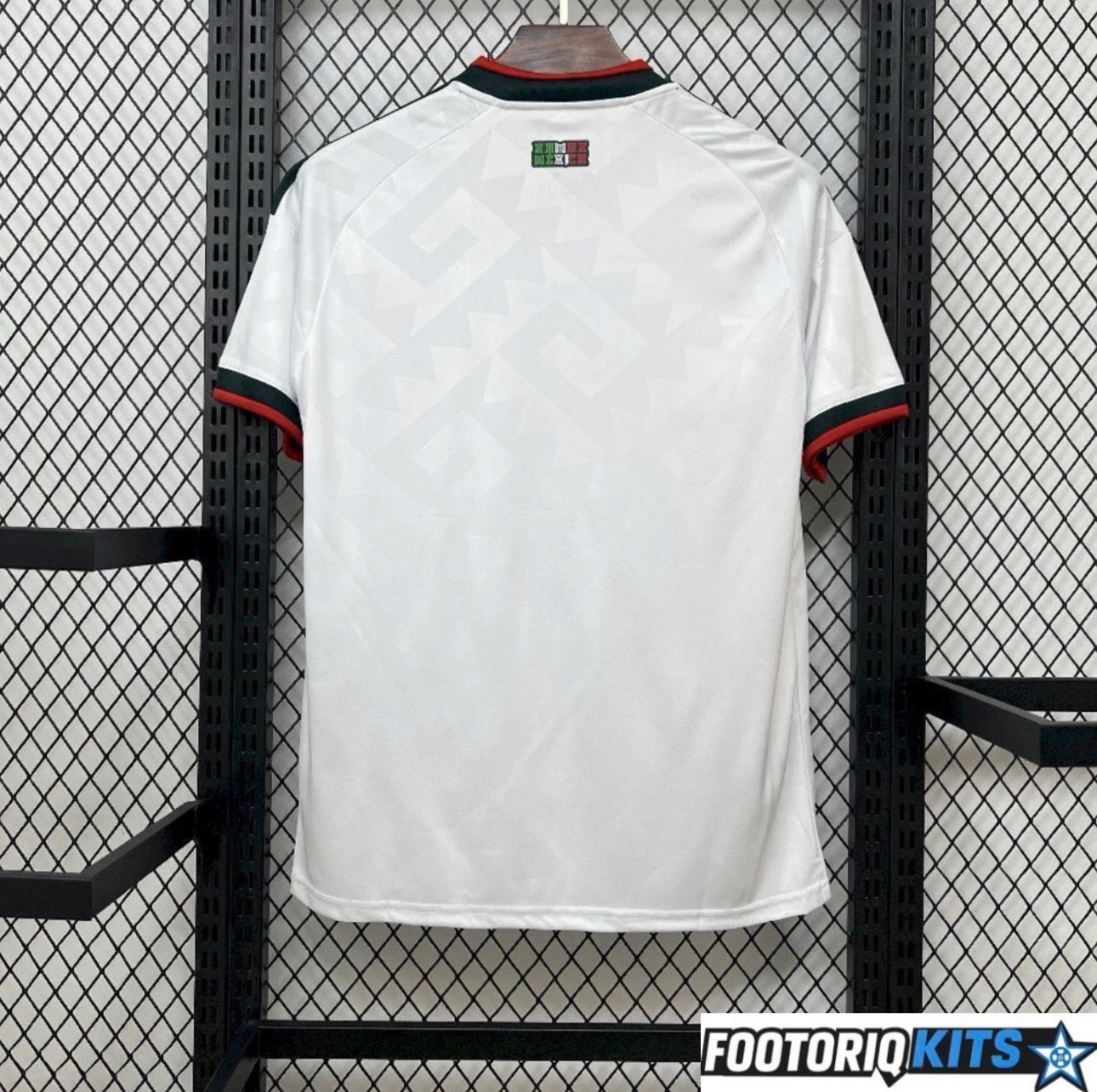 {{ product_title }} - maillot de football adulte et enfant personnalisable