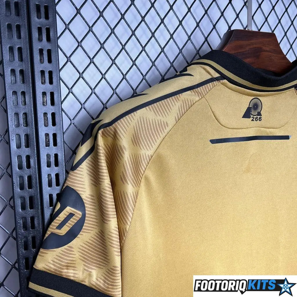 {{ product_title }} - maillot de football adulte et enfant personnalisable