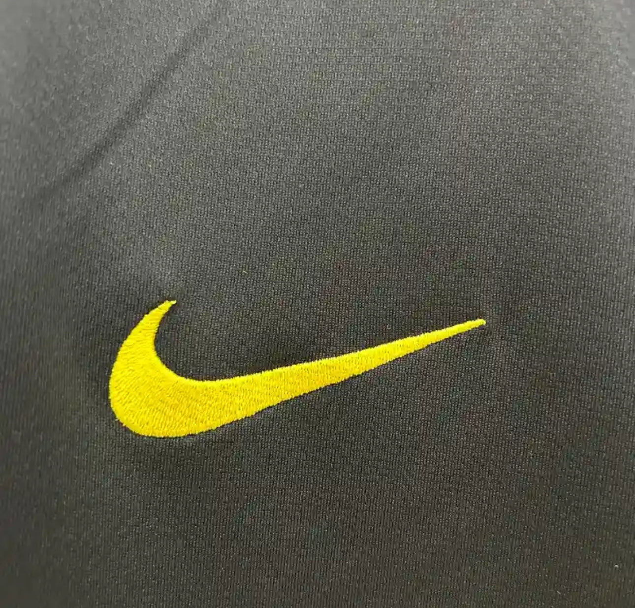 FC Barcelona Retro Away Black Jersey 11/12