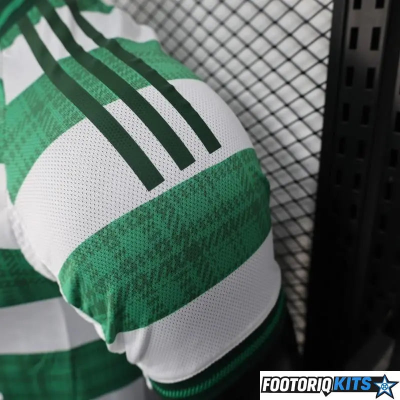 {{ product_title }} - maillot de football adulte et enfant personnalisable