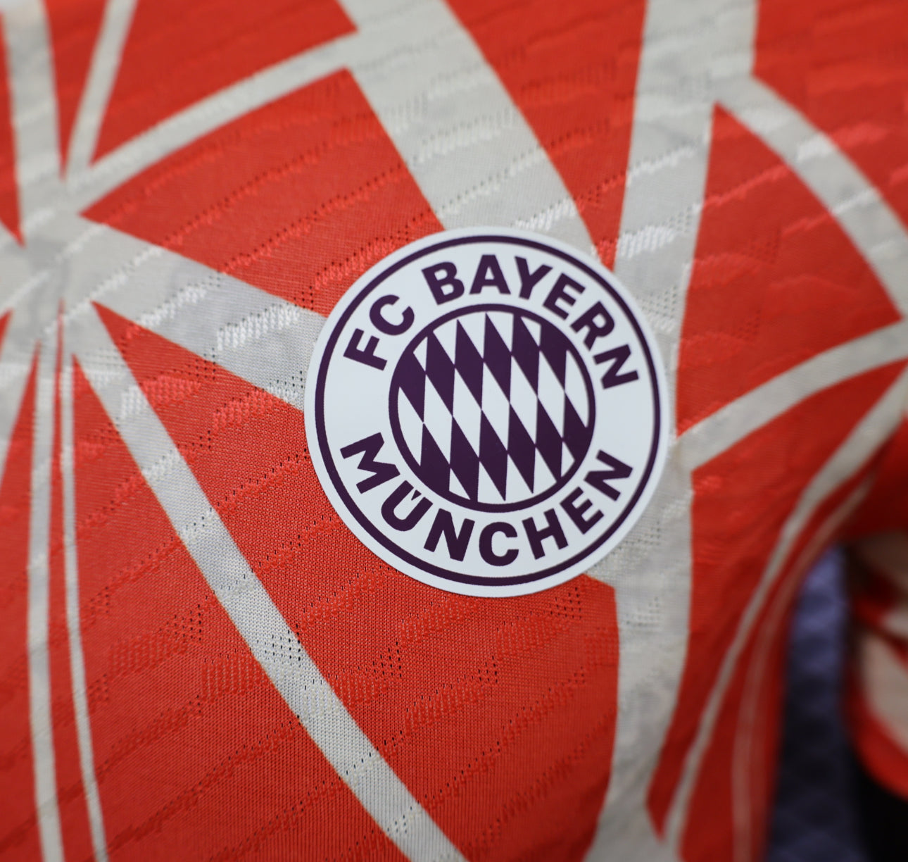 Maillot FC Bayern Spécial Orange 24/25