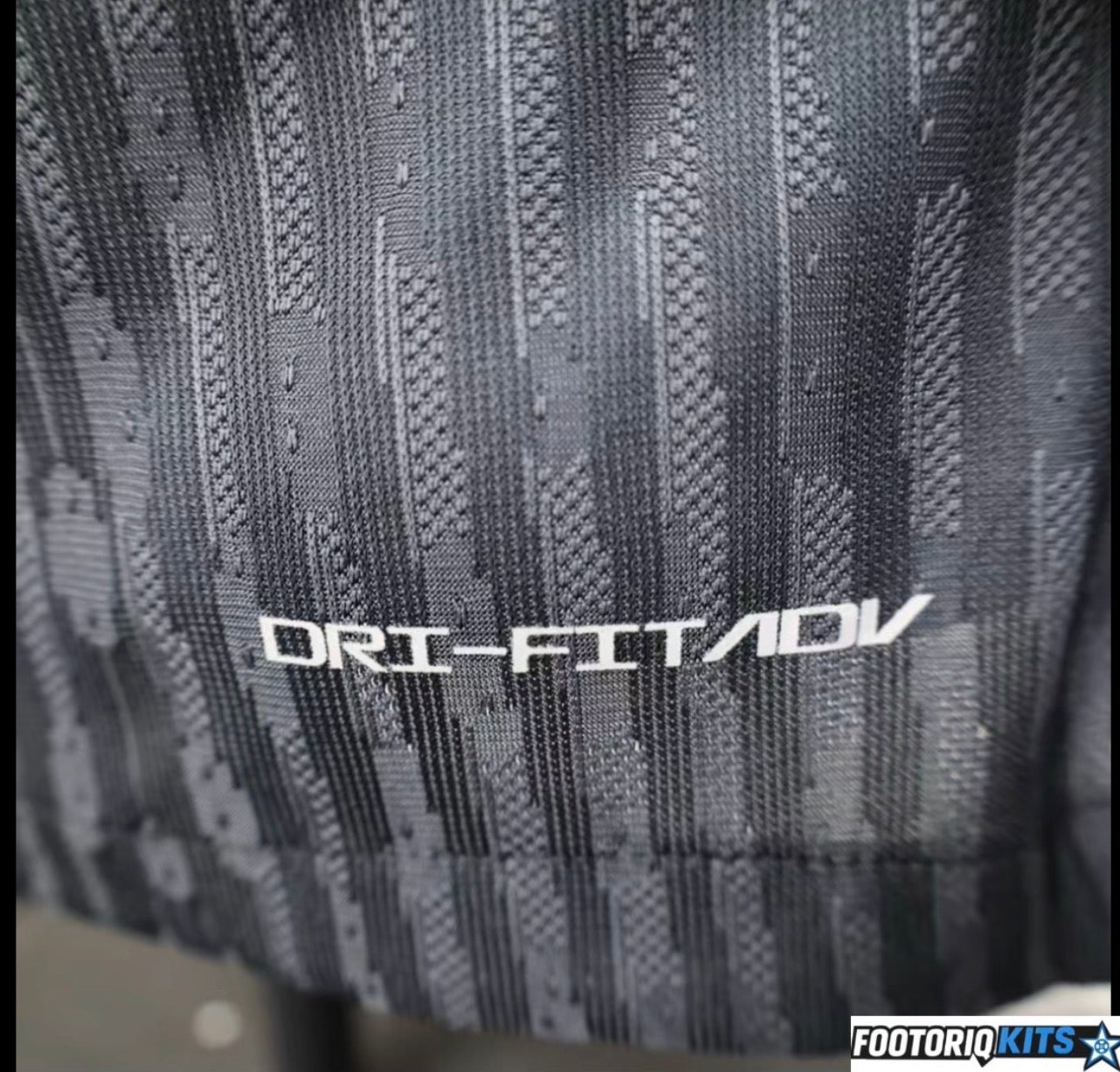 Version Joueur Maillot Paris Saint-Germain 4th Noir 25/26