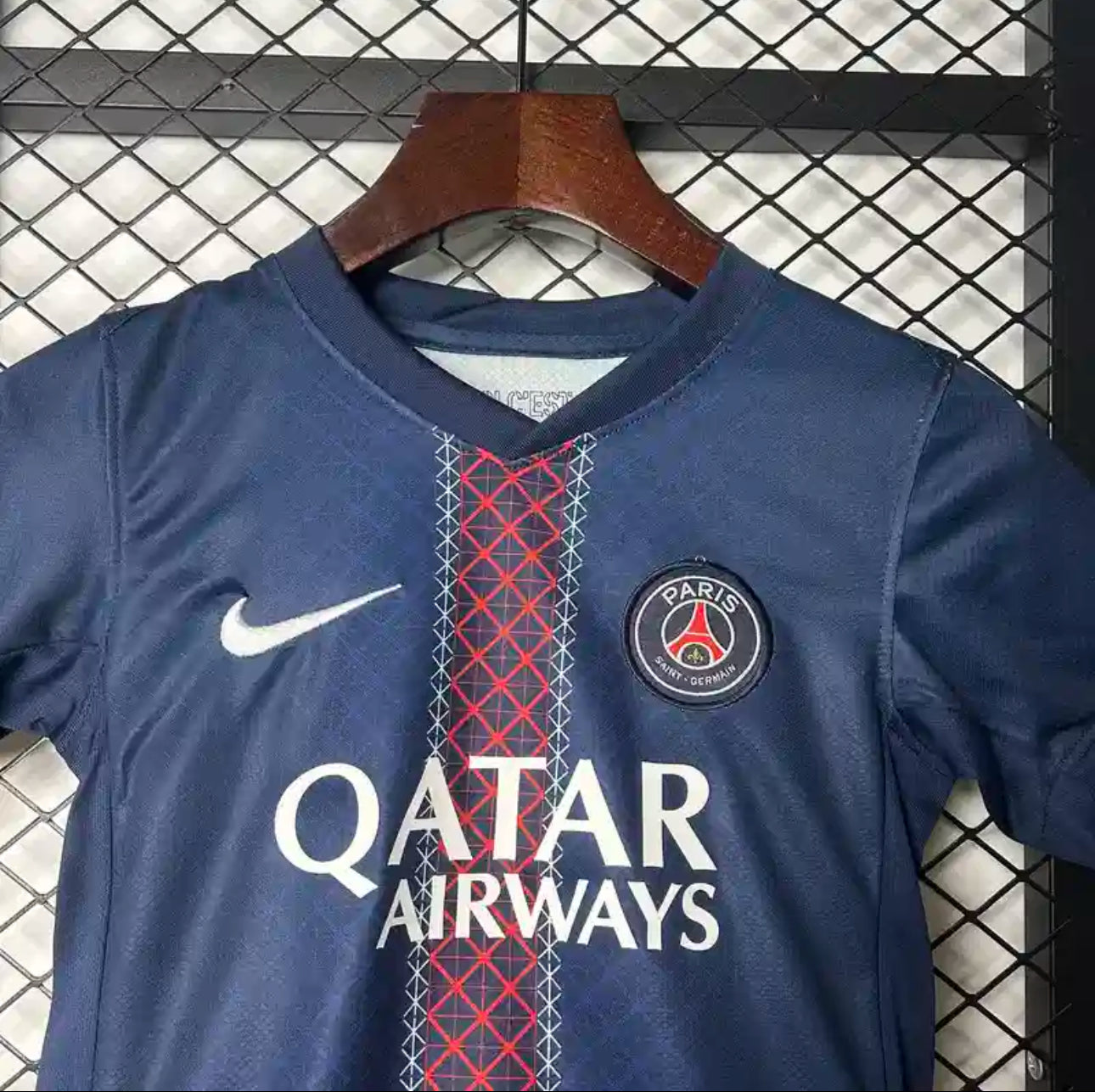 Paris-Saint Germain Home Kids Kit 25/26