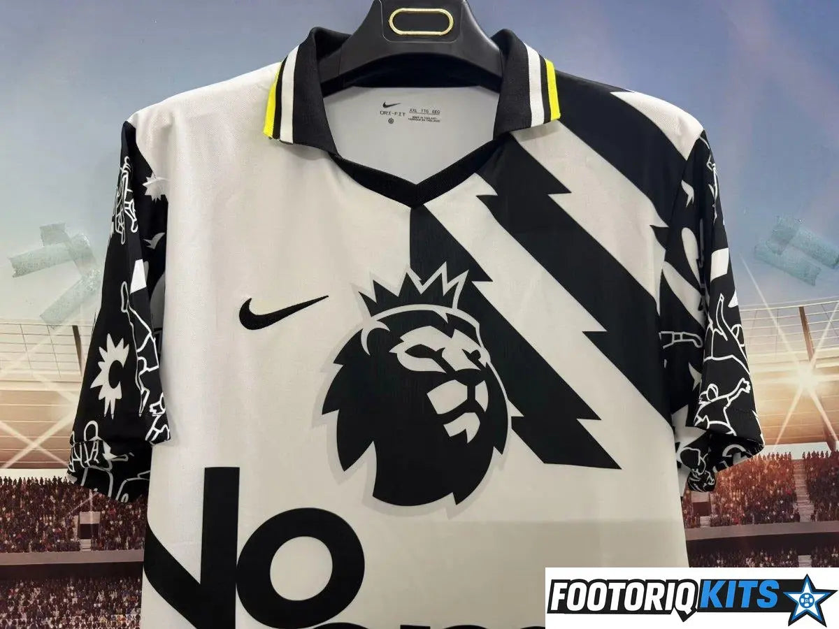 {{ product_title }} - maillot de football adulte et enfant personnalisable