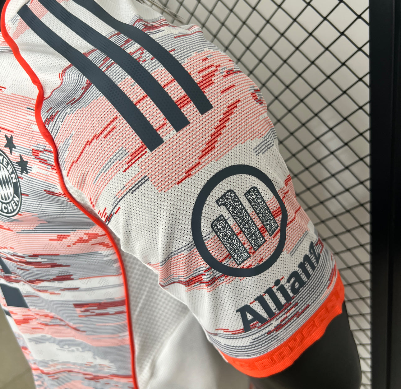 Maillot Bayern Munich Extérieur 25/26