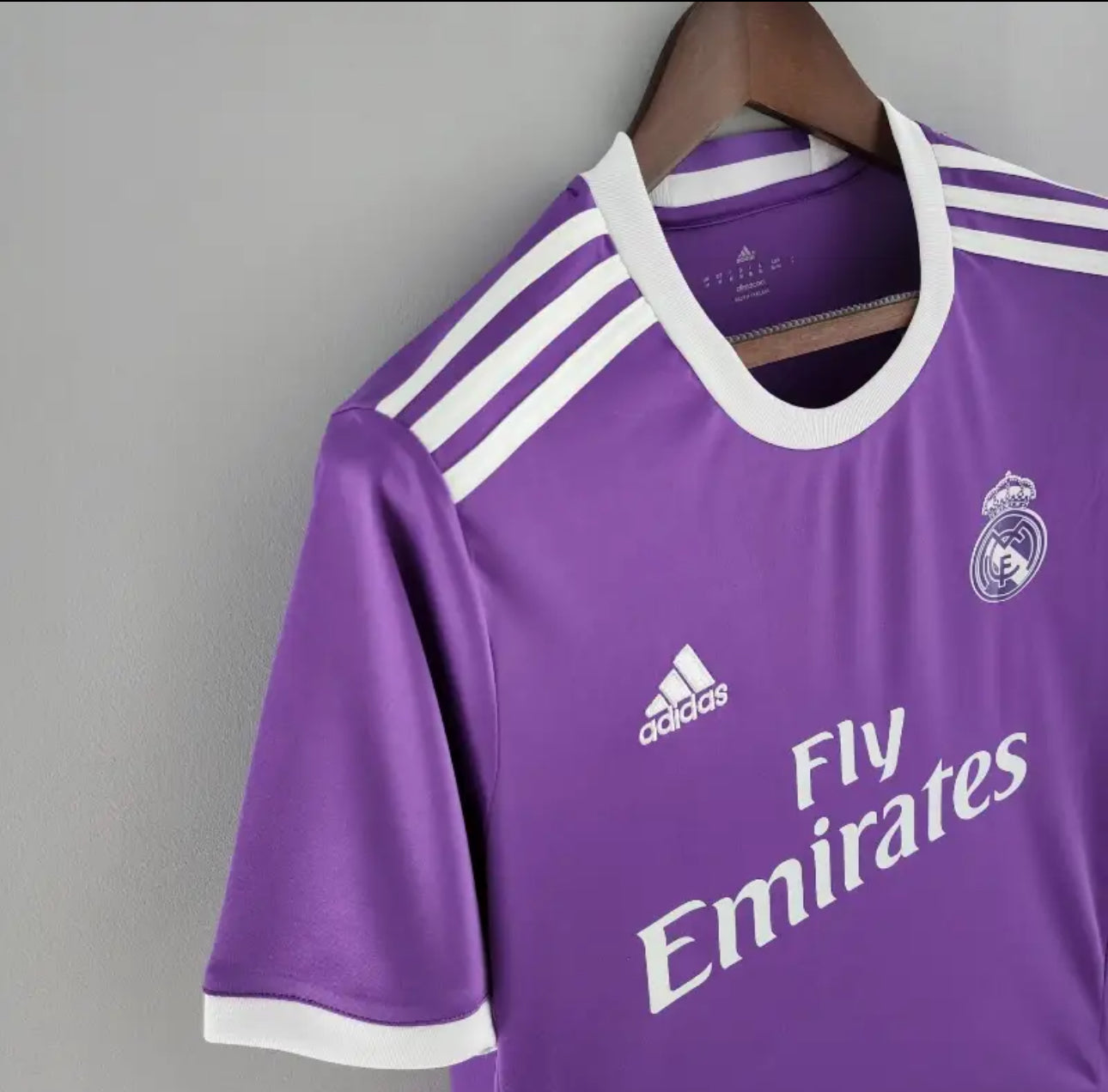 Maillot Rétro Real Madrid Extérieur Violet 17/18