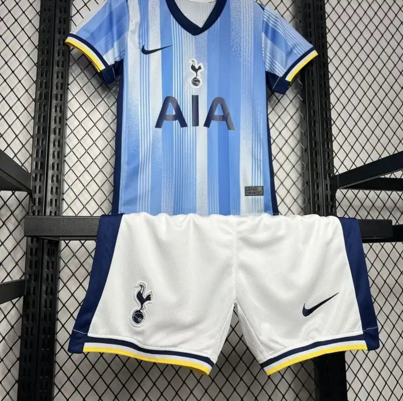 Tottenham Away 24/25 Kids Kit