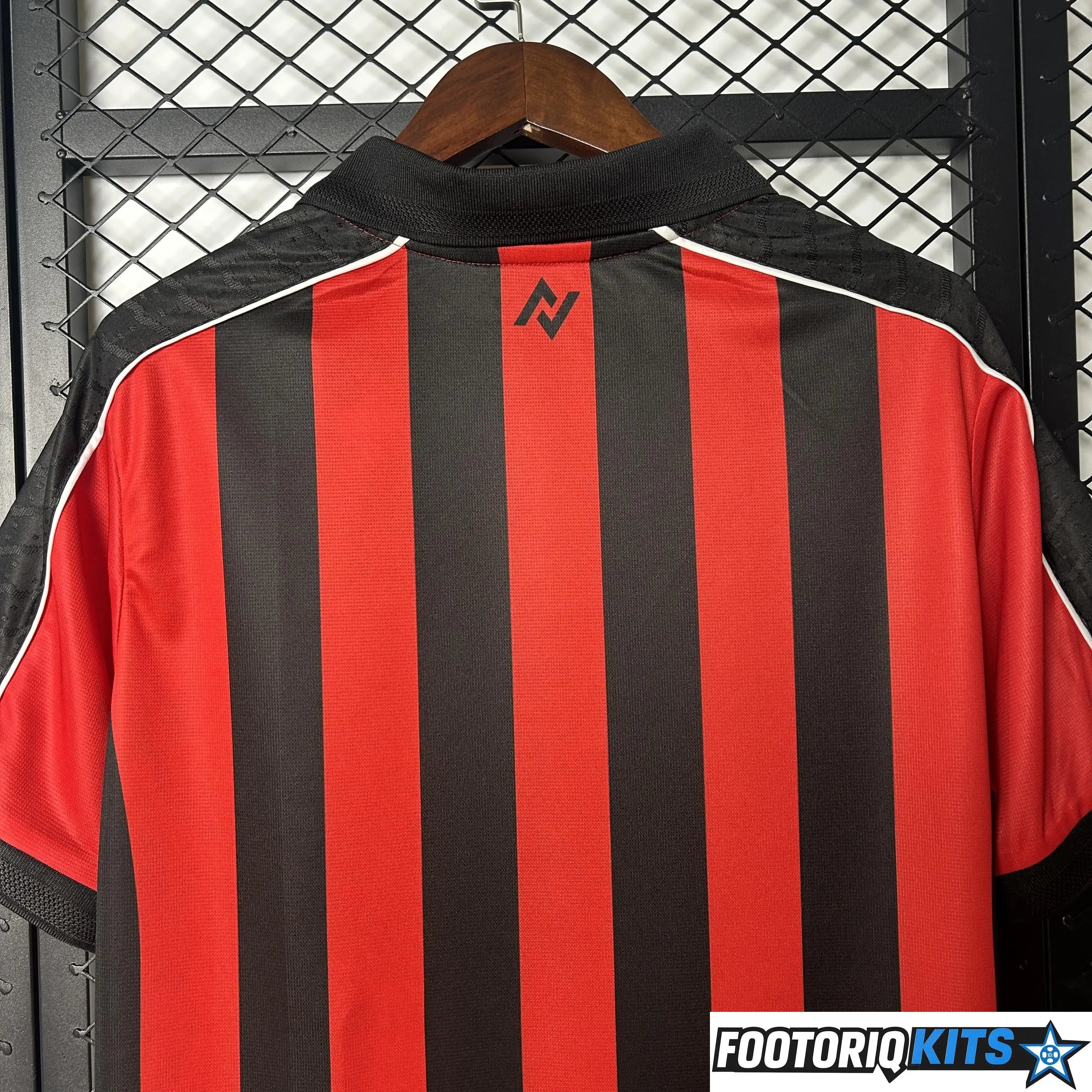 {{ product_title }} - maillot de football adulte et enfant personnalisable