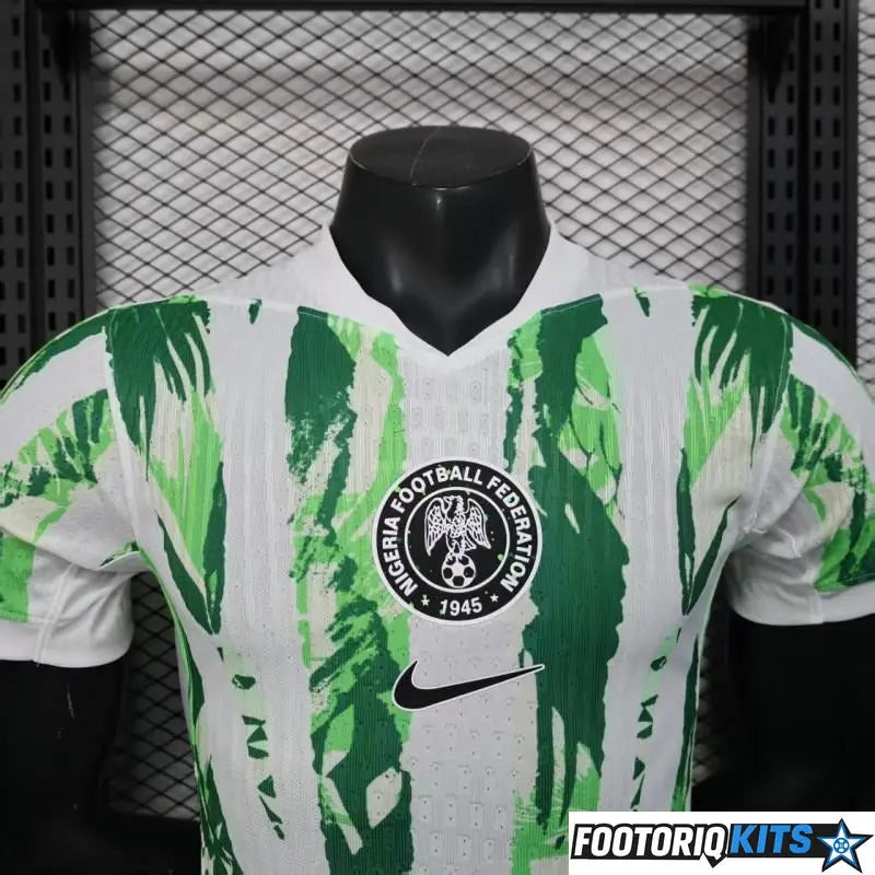 {{ product_title }} - maillot de football adulte et enfant personnalisable