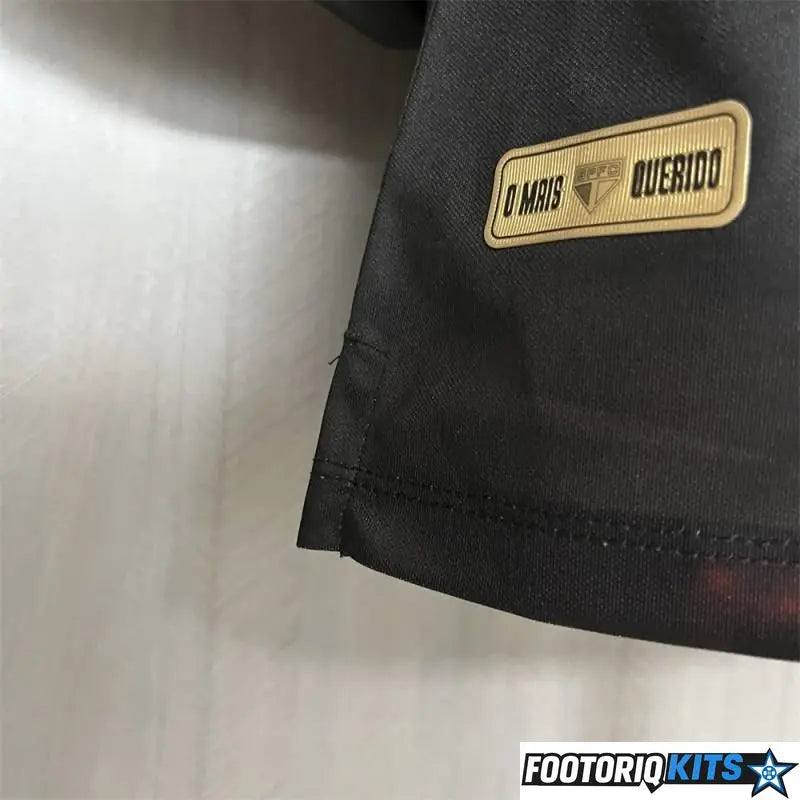 {{ product_title }} - maillot de football adulte et enfant personnalisable