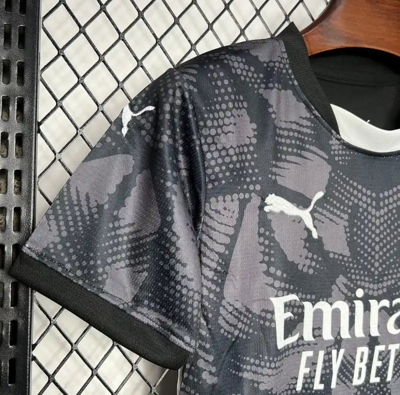 AC Milan Goalkeeper Kids Kit 24/25