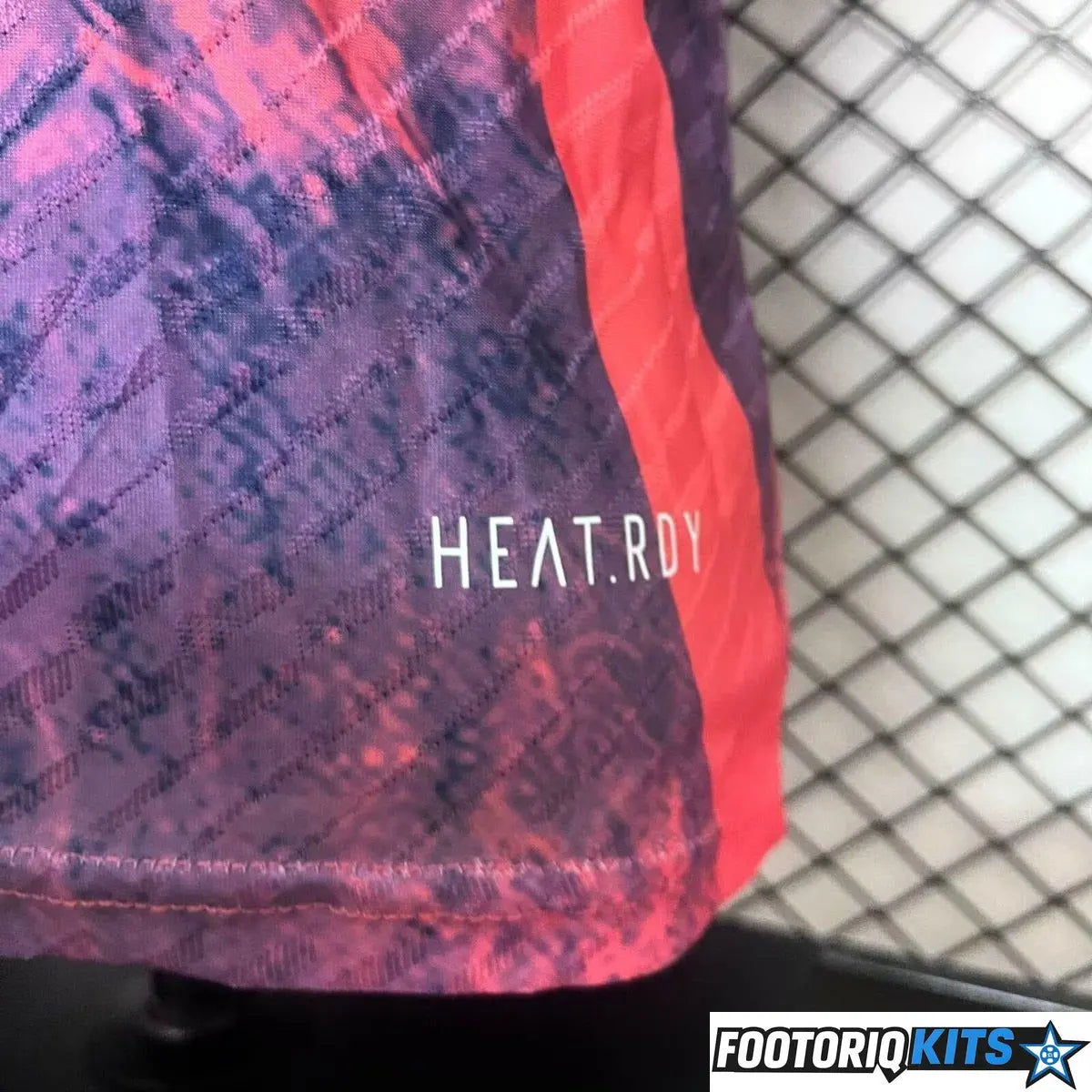 {{ product_title }} - maillot de football adulte et enfant personnalisable