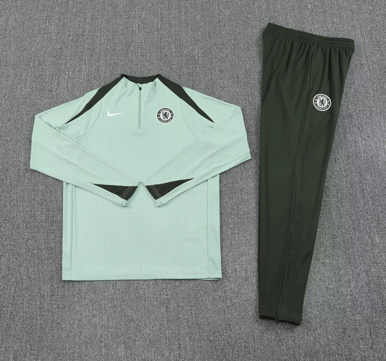 Footoriq Kits: La Zone Du Peuple