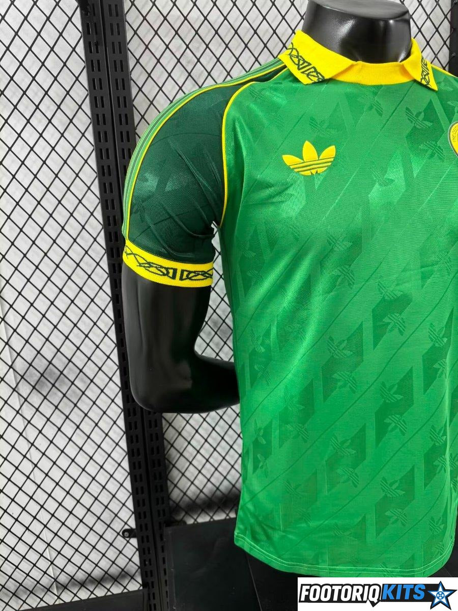 {{ product_title }} - maillot de football adulte et enfant personnalisable