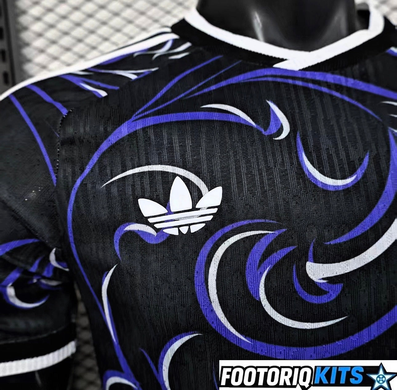 {{ product_title }} - maillot de football adulte et enfant personnalisable