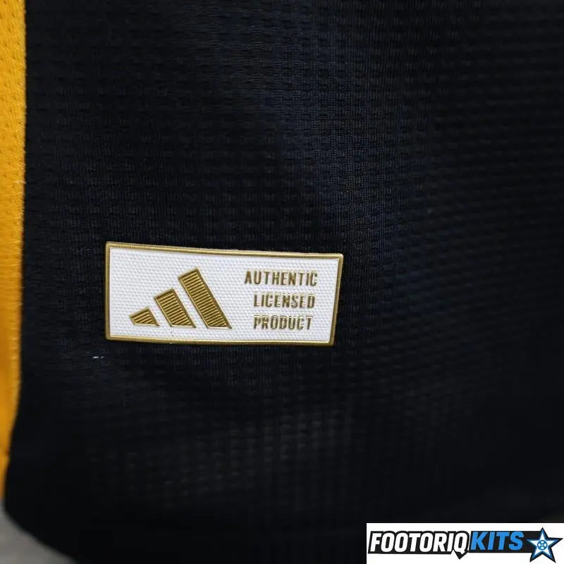 {{ product_title }} - maillot de football adulte et enfant personnalisable